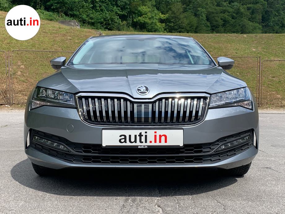 skoda-superb-2.0-tdi-slika-225336651