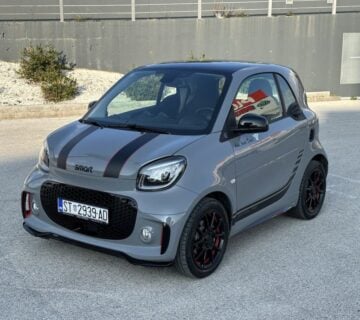 Smart EQ BRABUS EDITION ONE, limitirana serija, brzo punjenje - cover