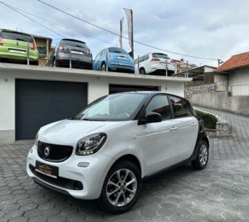 Smart forfour 1.0 Passion, GRIJANJE SICEVA, KOMANDE NA VOLANU, TEMPOMAT - cover