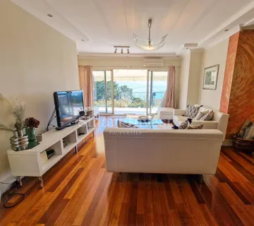 IČIĆI, prekrasan stan 2S+DB s vrtom i pogledom na more - cover