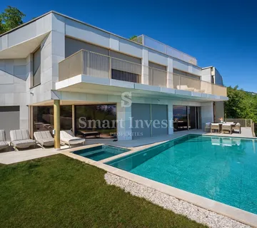 MOŠĆENIČKA DRAGA, prekrasna vila za odmor s pogledom na more! - cover