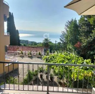 IKA, stan 3S+DB s pogledom na more - cover