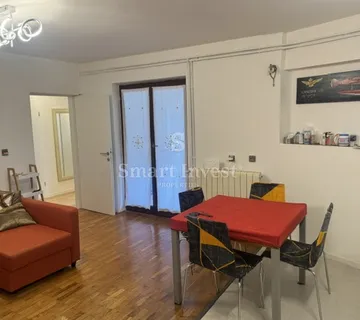 VEPRINAC, stan od 73 m2 s okućnicom od 200 m2 - Veprinac, Opatija