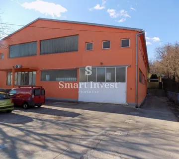 MATULJI, iznajmljuje se poslovni prostor od 500 m2