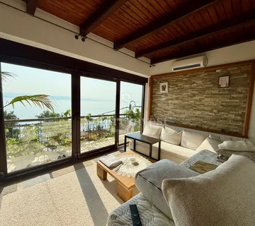 MEDVEJA, kuća za dugoročni najam - cover