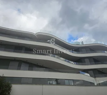 OPATIJA, stan 3S+DB s terasom, garažom i pogledom na more - cover