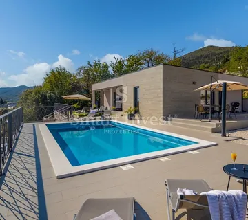 IČIĆI, predivna moderna kuća s bazenom i pogledom na more - Ičići, Opatija