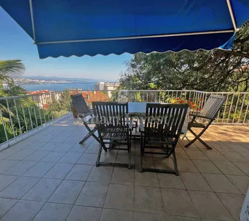 OPATIJA - CENTAR, kuća 200 m od centra s pogledom na more - cover