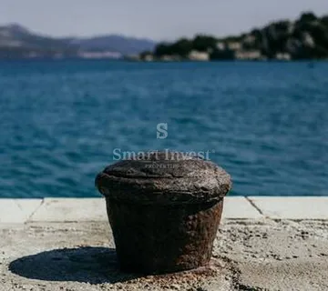 PELJEŠAC, SRESER zemljište 1. red do mora - cover