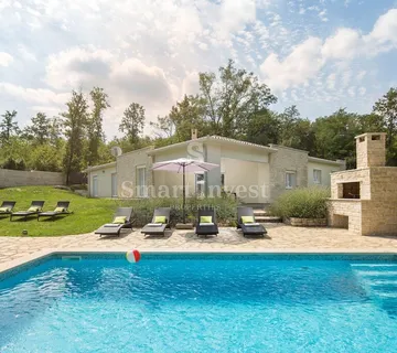 LABIN - OKOLICA, vila s bazenom i potpunom privatnošću - cover