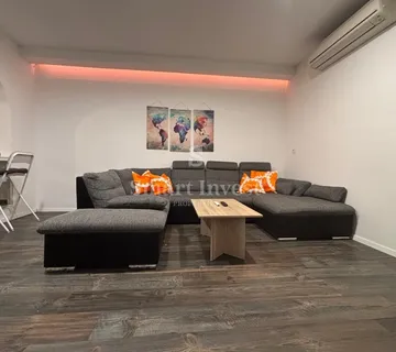 OPATIJA - CENTAR, stan od 100 m2, 2S+DB, terasa