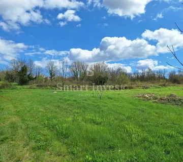 ISTRA, LABIN - RABAC, GRAĐ. ZEMLJIŠTE 3951 M2 9KM OD MORA - cover