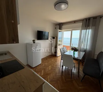 IČIĆI, stan 3S+DB s pogledom na more za dugoročni najam - Ičići, Opatija