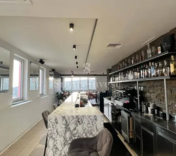 ŠKURINJE - RIJEKA, poslovni prostor! - cover