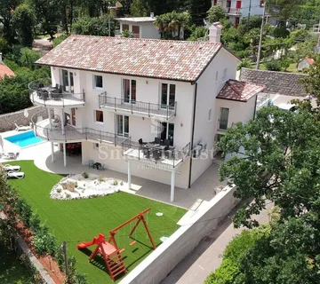 IKA, prekrasna vila s bazenom i pogledom na more - Ika, Opatija