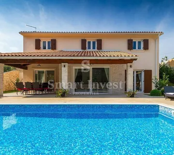 ISTRA - RABAC, mediteranska kuća s grijanim bazenom 10 km od mora! - cover