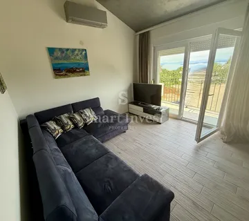 MATULJI - JUŠIĆI, stan od 48.50 m2 s pogledom na more - Jušići, Matulji