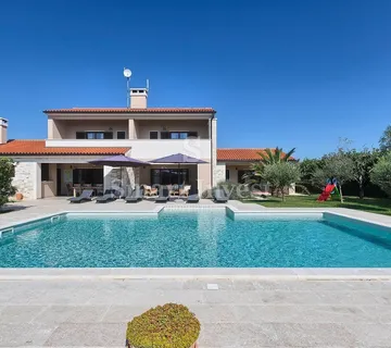 VODNJAN, Moderna vila s bazenom - cover