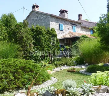 ISTRA, ROČ - OKOLICA, dvije adaptirane istarske kuće s bazenima * EKSKLUZIVNO SAMO KOD NAS* - Roč, Buzet