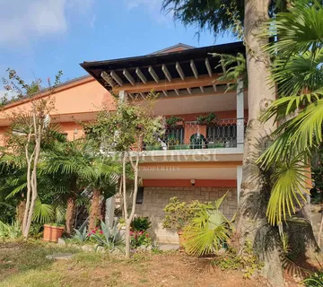 LOVRAN, samostojeća kuća u blizini mora! - cover