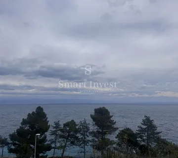 MOŠĆENIČKA DRAGA, zemljište uz more
