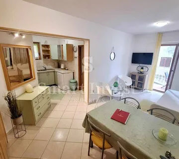 RABAC, DVA STANA S VRTOM I PARKINGOM, PRILIKA!! - cover