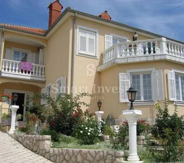 SELCE, luksuzna vila od 350 m2 u blizini mora! - cover