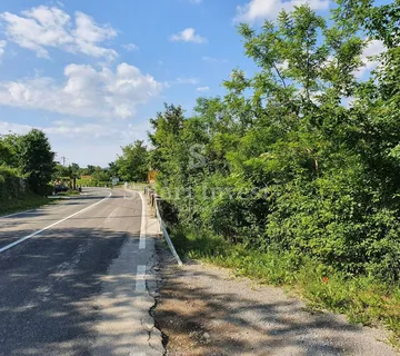 MATULJI - PERMANI, zemljište od 6.422 m2 s građevinskom dozvolom za gradnju hale! - Permani, Matulji