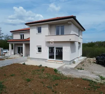 MATULJI - MUČIĆI, dvojna kuća na mirnoj lokaciji! - Mučići, Matulji