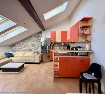 LOVRAN, stan 2S+DB, 63,21 m2, EKSKLUZIVNO U NAŠOJ PONUDI - cover