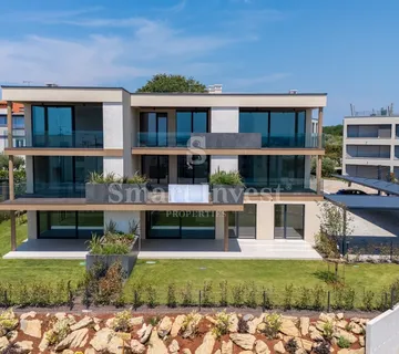 NOVIGRAD, moderan stan od 138.46 m2 s pogledom na more - cover