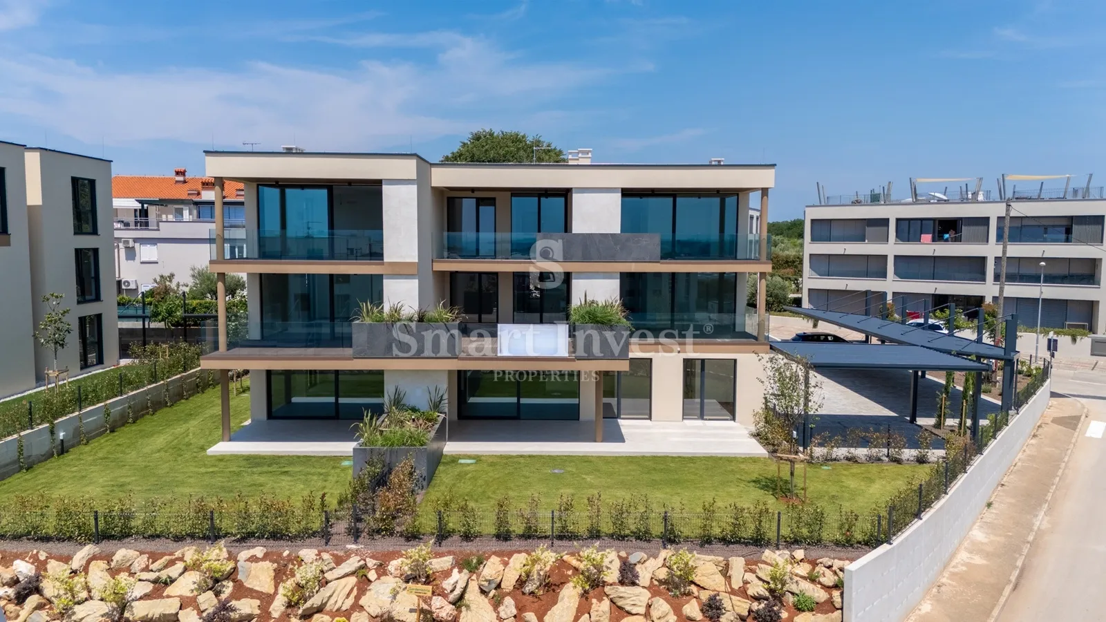 NOVIGRAD, moderan stan od 138.46 m2 s pogledom na more - cover