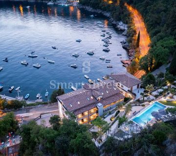 OPATIJA, stan 2S+DB, s terasom i vrtom, luksuzan resort 1. red do mora! (AP9) - cover