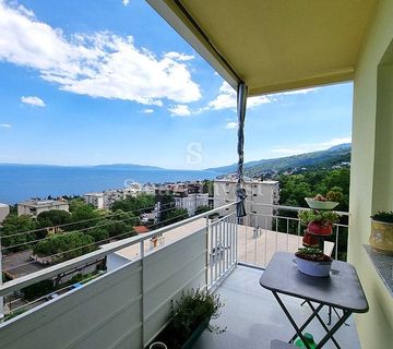 OPATIJA, RENOVIRAN STAN 3S+DB, 82 m2, POGLED NA MORE - cover