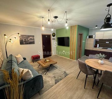 RIJEKA - KORZO, dva apartmana s uhodanim poslom - cover
