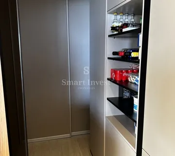 NOVIGRAD, lukuzni penthouse s pogledom na more - cover