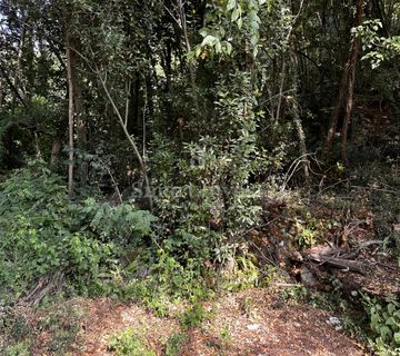 MOŠĆENIČKA DRAGA, građevinsko zemljište do mora! - cover