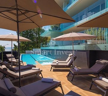 OPATIJA, luksuzan stan 1S+DB s pogledom na more u novogradnji  - cover