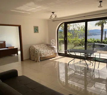 OPATIJA, stan od 100 m2 za dugoročan najam  - cover