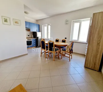 BRSEČ, renovirana dvojna kuća od 87 m2 - cover