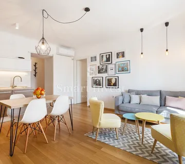 RIJEKA - CENTAR, 2 vrhunska apartmana, pogled na more - cover