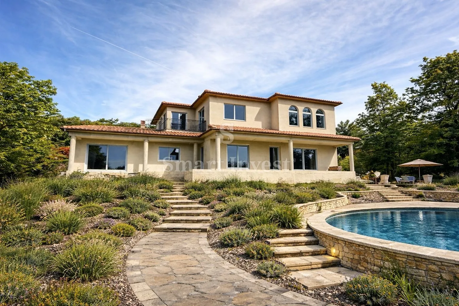 VEPRINAC, samostojeća kuća s pogledom na more i velikom okućnicom - cover