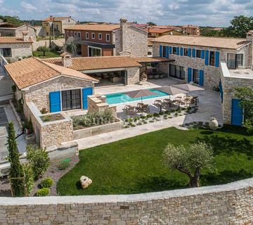 ISTRA, jedinstveno imanje s dvije luksuzne vile s pogledom na more  - cover