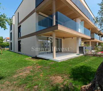 NOVIGRAD, moderan stan od 115.49 m2 s pogledom na more - cover