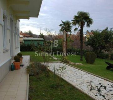 OPATIJSKA RIVIJERA - MATULJI, stara villa od 370 m2 - cover