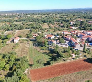 KANFANAR, starina na zemljištu od 6166 m2  - cover