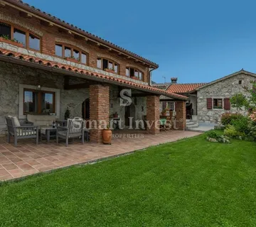 POLJANE, dvije prekrasne kamene kuće s pogledom na more - cover