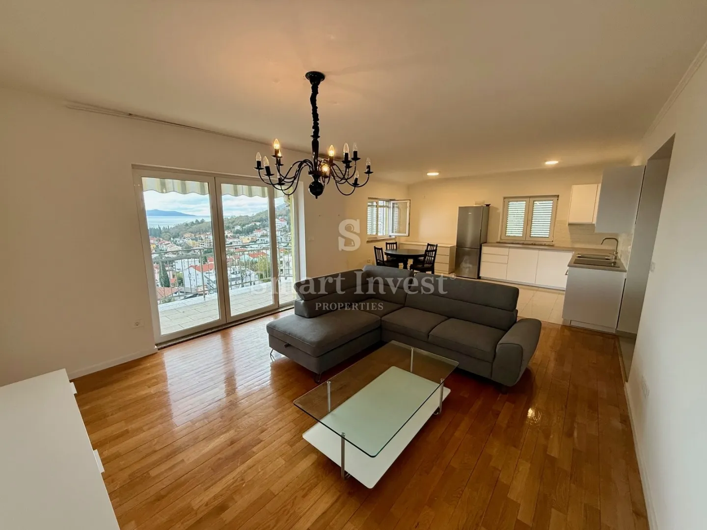 IČIĆI, stan 2S+DB s pogledom na more i garažom, za najam - cover