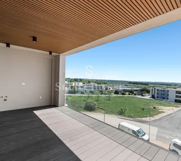 NOVIGRAD, moderan stan od 57.66 m2 s pogledom na more - cover