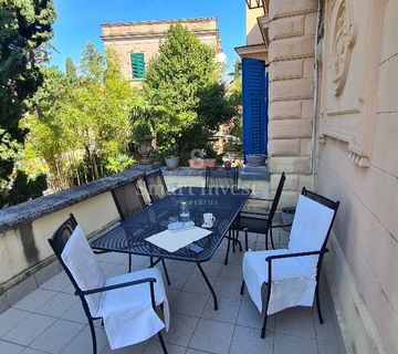 OPATIJA - CENTAR, stan 1S+DB s parkingom, za najam - cover